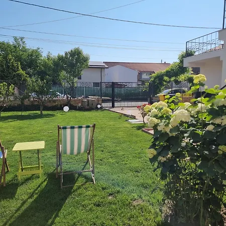 Eforooms - Si Moderne Aproape De Plaja 4* אפורי נורד