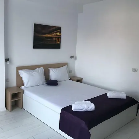 Eforooms - Si Moderne Aproape De Plaja Affittacamere 4*
