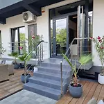 Eforooms - Si Moderne Aproape De Plaja Guest house 4*