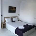 Eforooms - Si Moderne Aproape De Plaja Guest house 4*