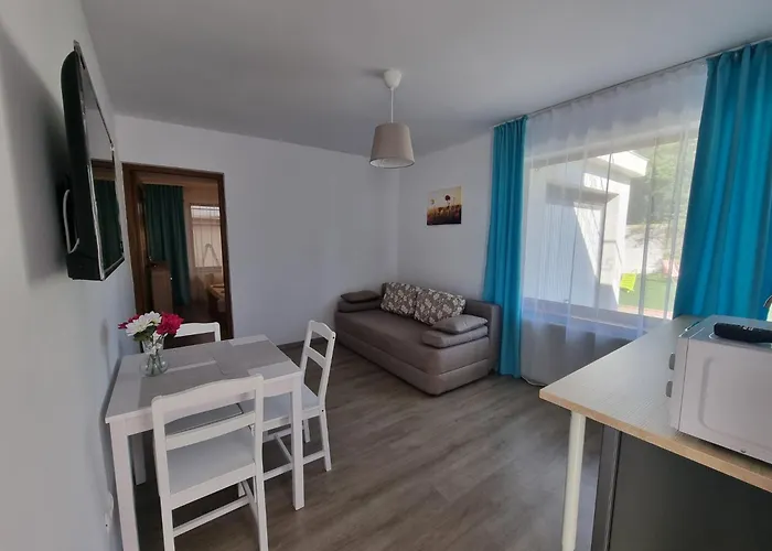 Guest house Eforooms - Si Moderne Aproape De Plaja