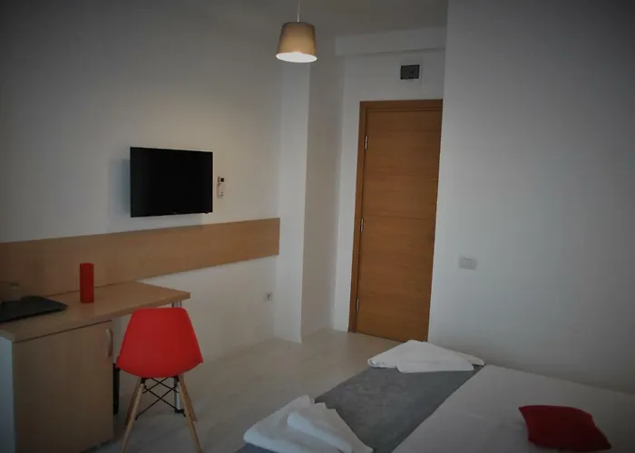 Eforooms - Si Moderne Aproape De Plaja Guest house 4*